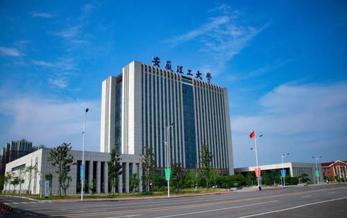 從校史到志愿選擇 歷史博主眼中的大學(xué)底蘊與職業(yè)規(guī)劃啟示